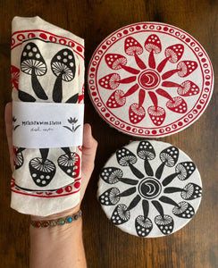 Cloth Dish Covers - Mushroom set (8.5" black, 10.5" red)